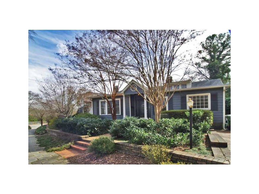 Exterior Front. Wonderful 3/2 Ansley Park cottage 