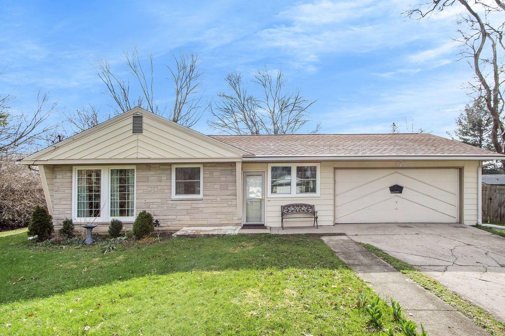 2519Strathmore_36