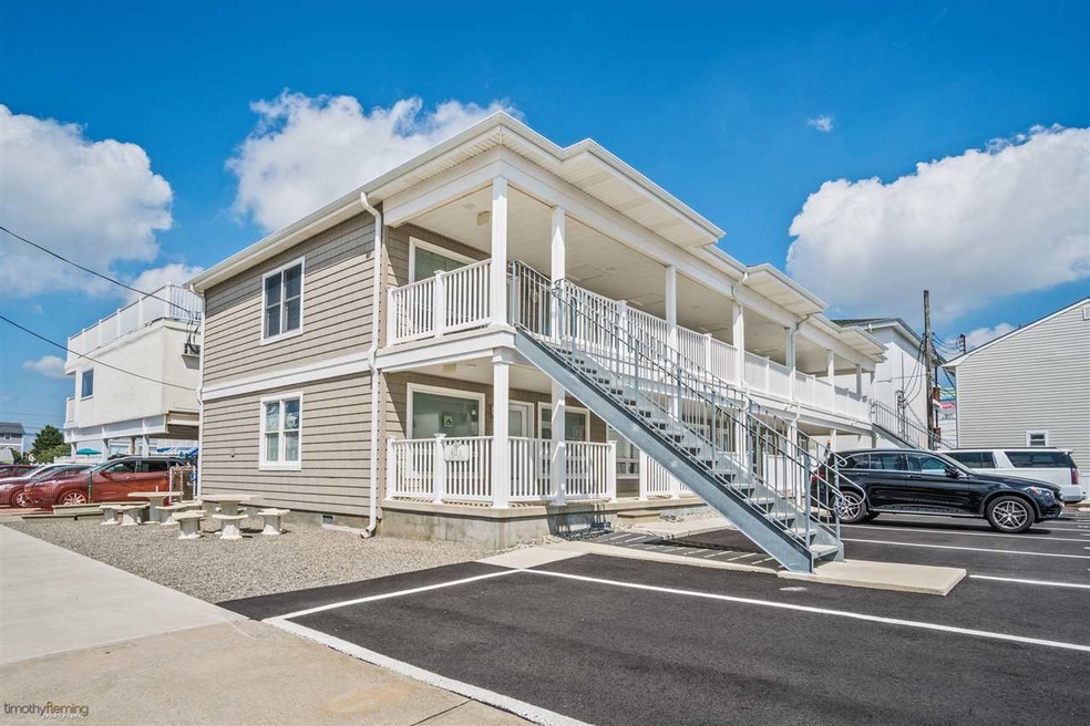 411 E Toledo Ave unit 1, Wildwood, NJ 08260 - photo 1