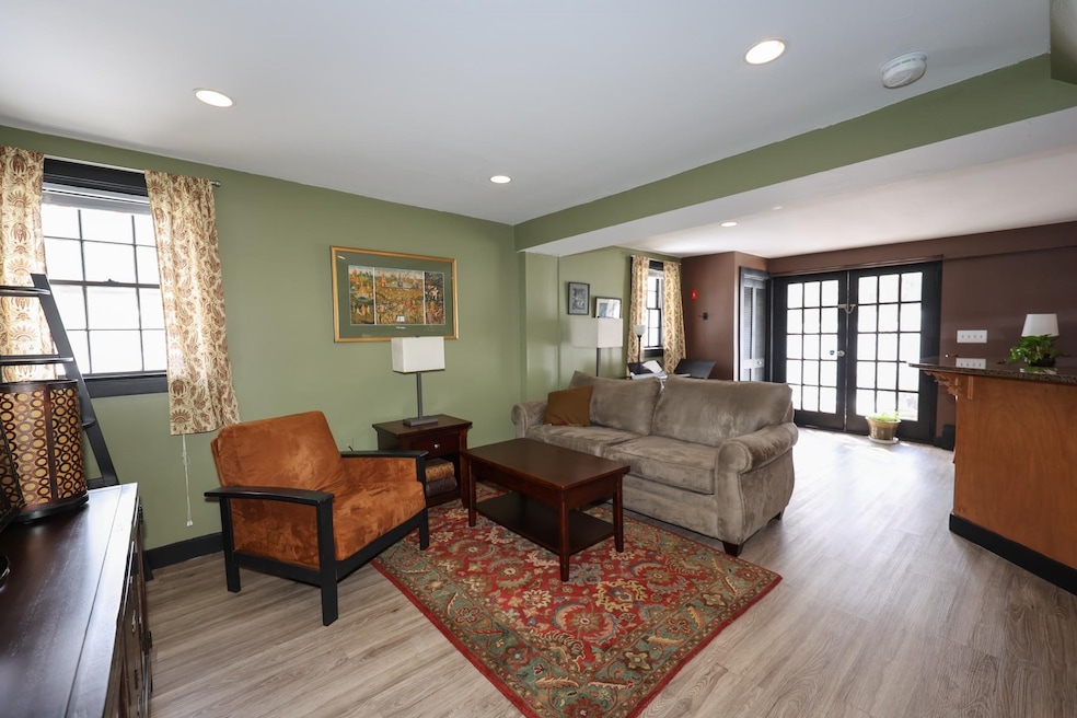 121 Nh Route 25 unit 3, Meredith, NH 03253 - photo 1