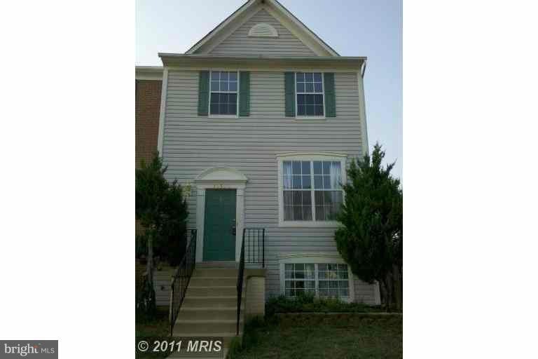 10500 Montrose Way, Manassas, VA 20109 - photo 1