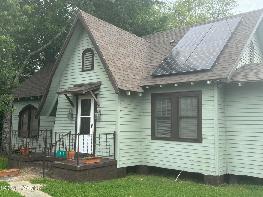 1611 Main E