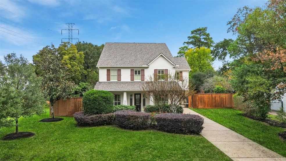 822 W 32nd St, Houston, TX 77018 - photo 1