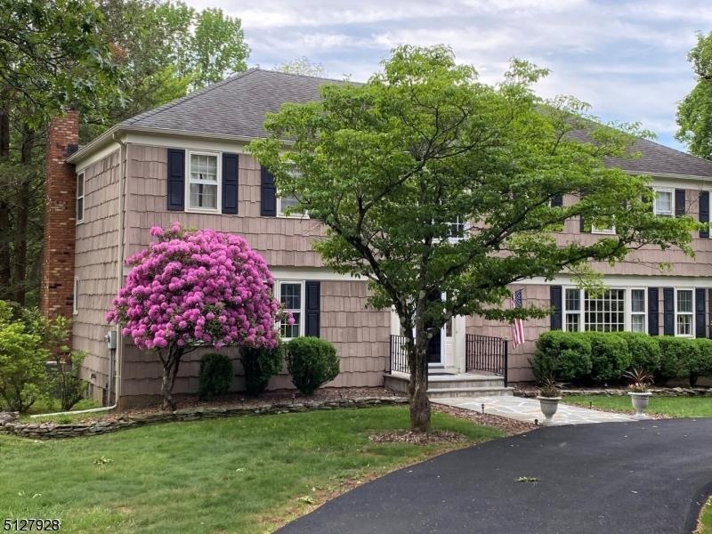 12 Heather Hill Way, Mendham, NJ 07945 - photo 1