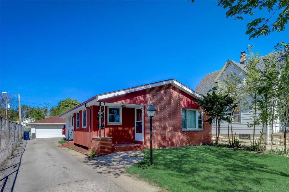01-S 36th St -001