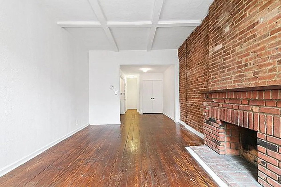 50 Macdougal St unit 12, New York, NY 10012 - photo 1