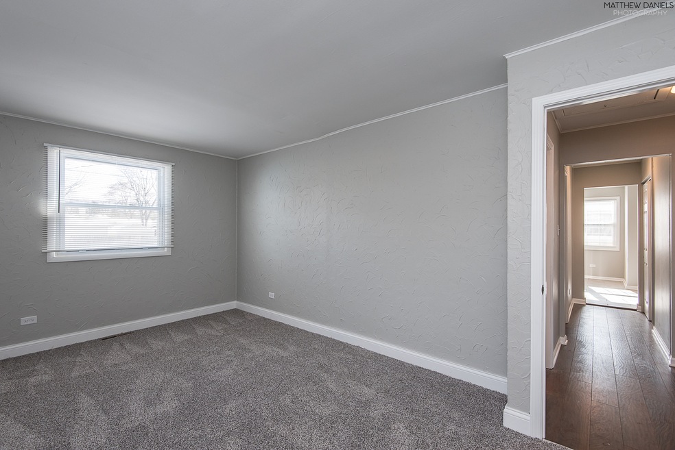 3904 Jay Ln, Rolling Meadows, IL 60008 - photo 1