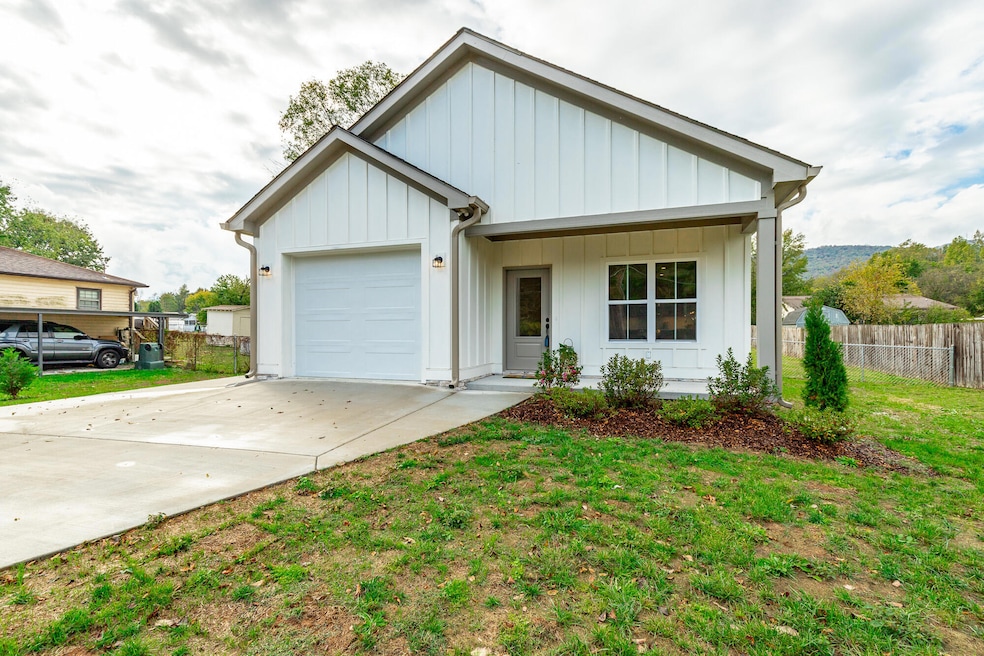 For Rent $2,100/month