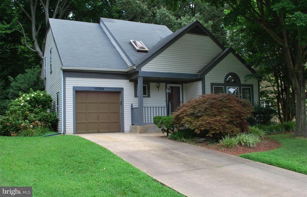 15064 Holleyside Dr, Dumfries, VA 22025 - photo 1