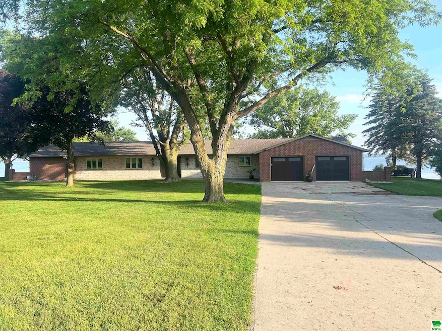 For Sale $735,000