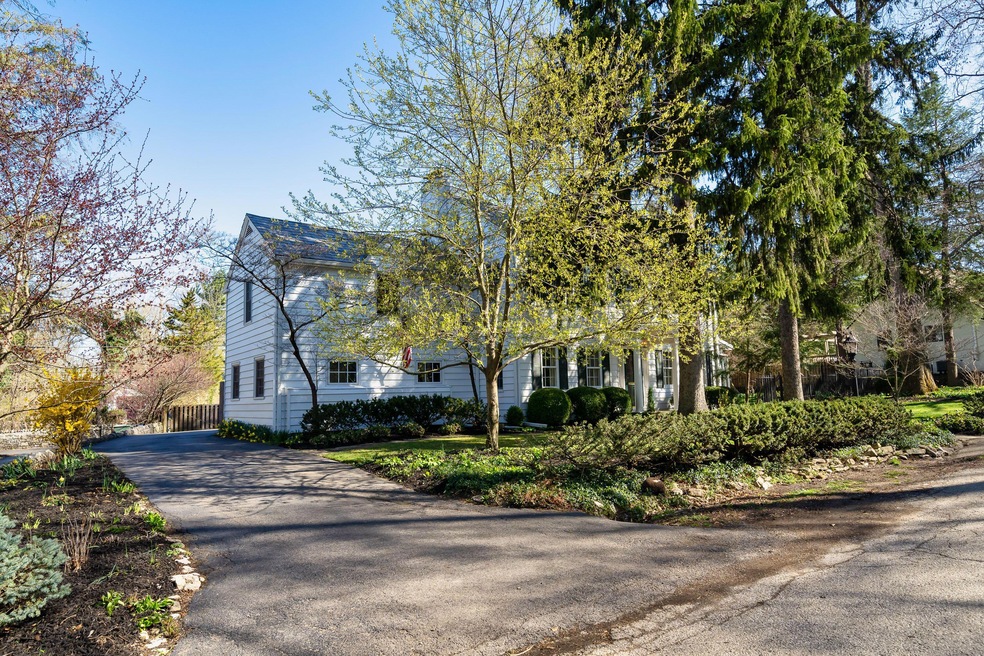230 W Jeffrey Pl_MLS_03