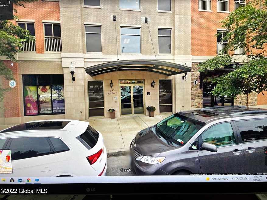 38 High Rock Ave unit 3B, Saratoga Springs, NY 12866 - photo 1