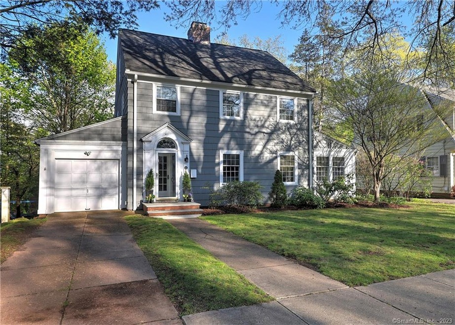 11 Vista Terrace, New Haven, CT 06515 - photo 1