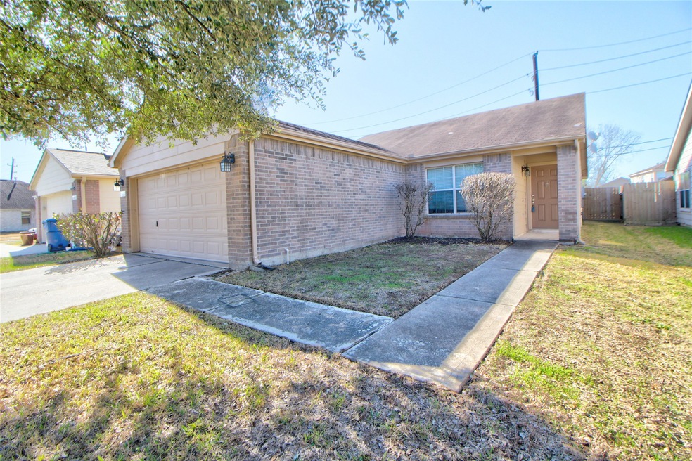 29407 Legends Green Dr, Spring, TX 77386 - photo 1