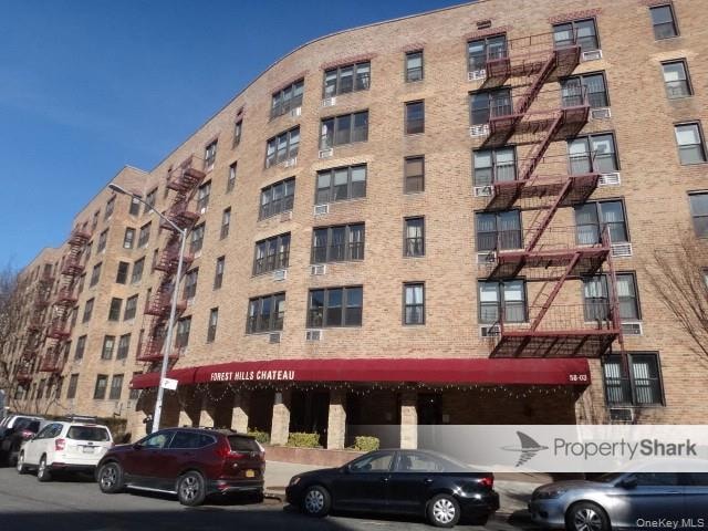58-03 Calloway St unit 6, Corona, NY 11368 - photo 1