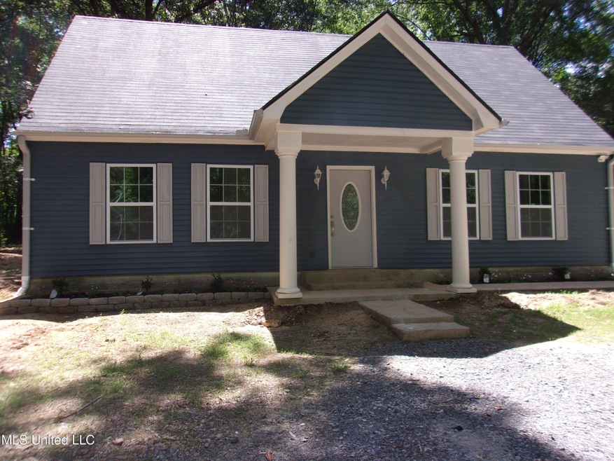 578 Confederate Ridge Rd, Lake Cormorant, MS 38641 - photo 1