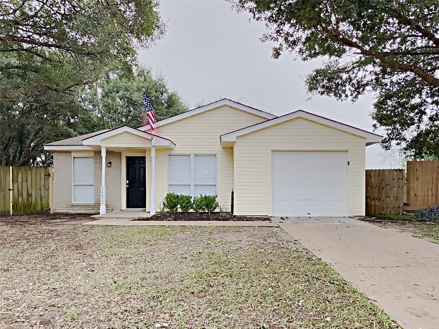 24022 Four Sixes Ln, Hockley, TX 77447 - photo 1