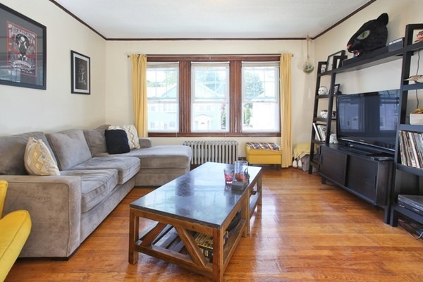 83 W Walnut Park unit 2, Roxbury, MA 02119 - photo 1