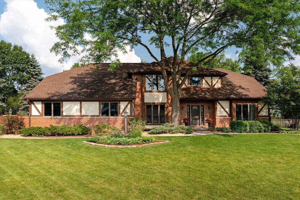 2115 Grand View Blvd