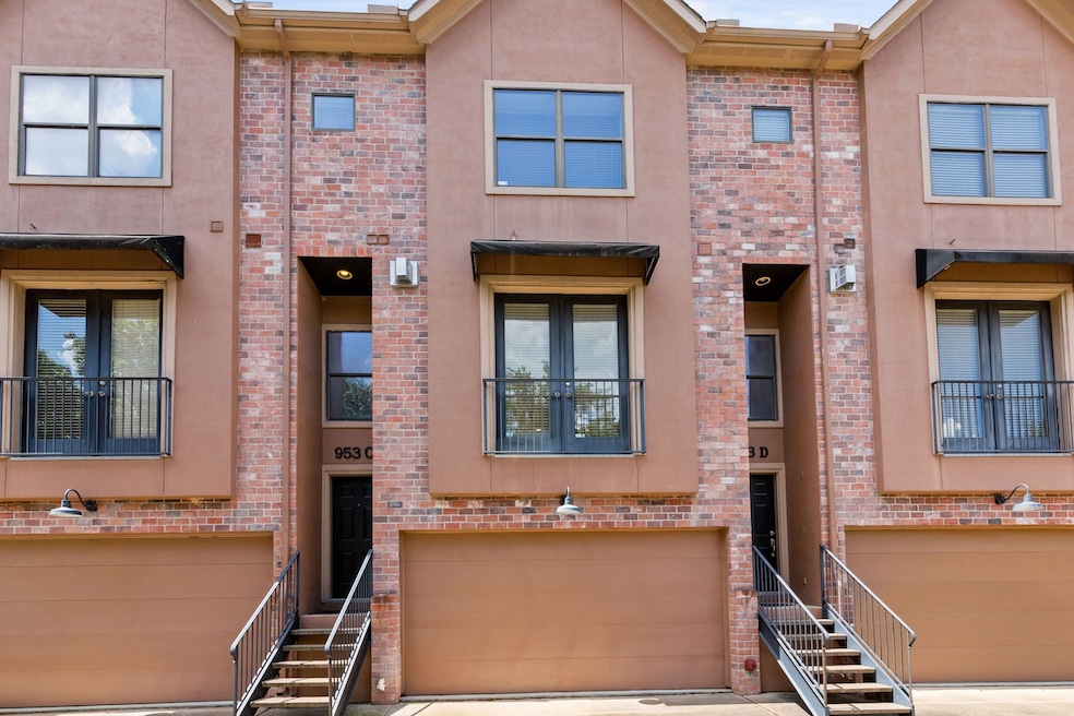 953 Yale St unit 3, Houston, TX 77008 - photo 1