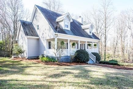 83 Poplar St, Carrollton, GA 30116 - photo 1