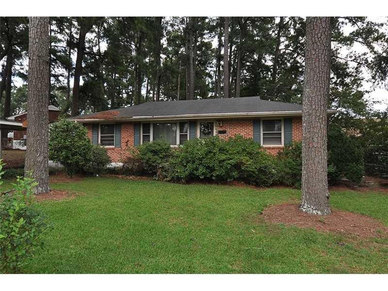 1069 Parkwood Dr, Forest Park, GA 30297 - photo 1