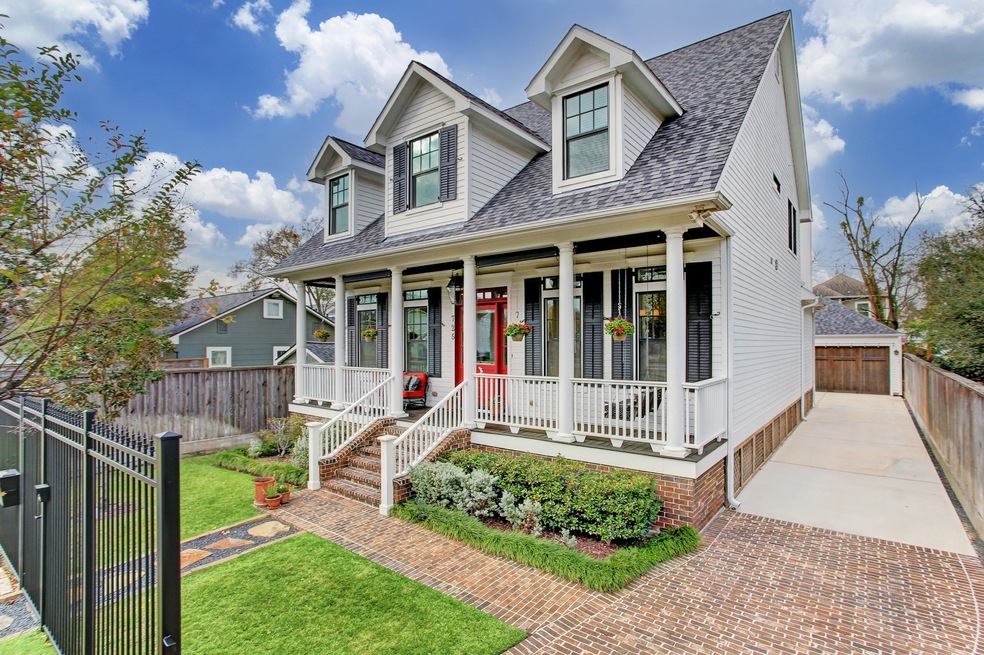 725 E 23rd St, Houston, TX 77008 - photo 1