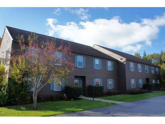 68 Twin Oaks Terrace, South Burlington, VT 05403 - photo 1