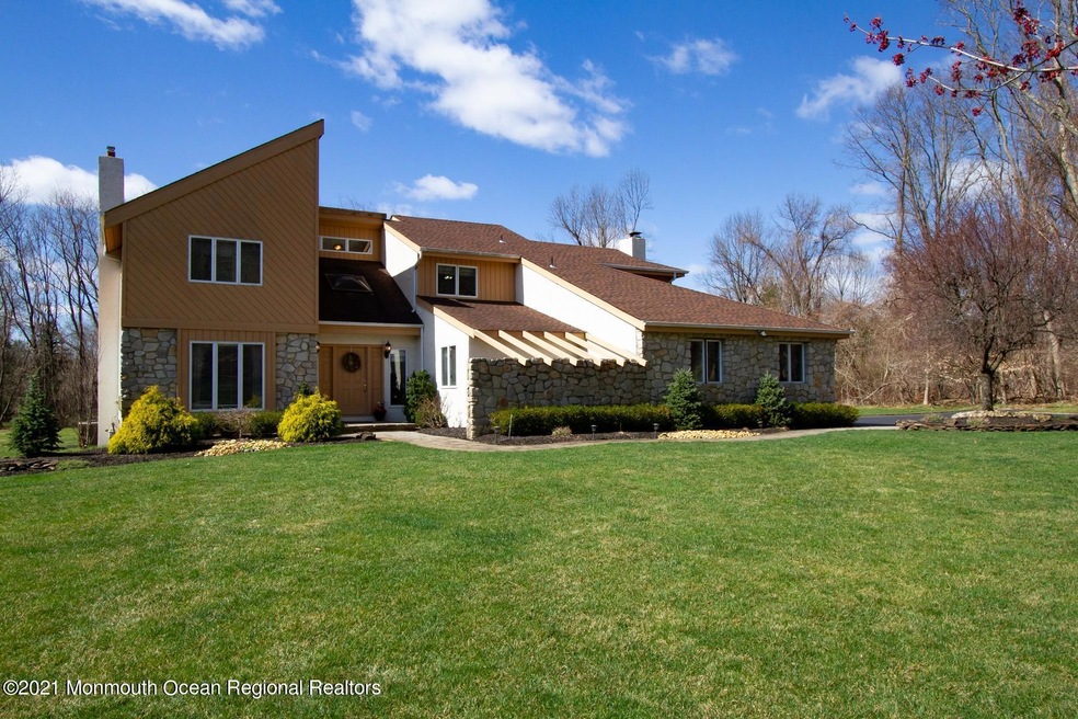 43 Spruce Ln, Colts Neck, NJ 07722 - photo 1