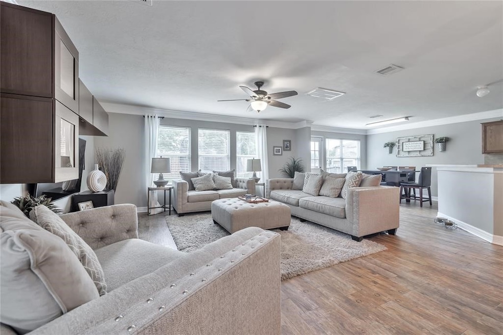 10859 Tallow Briar, Houston, TX 77075 - photo 1