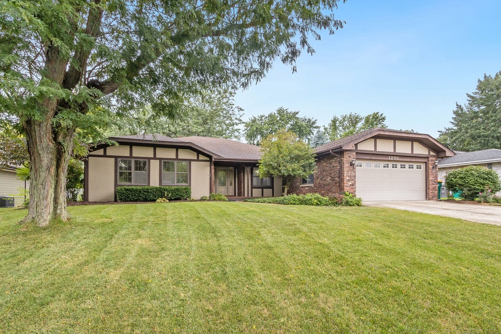 Sold $370,000 • Co-Listing Agent