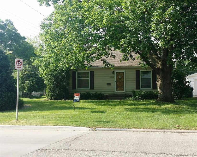 1801 8th Ave SW, Cedar Rapids, IA 52404 - photo 1