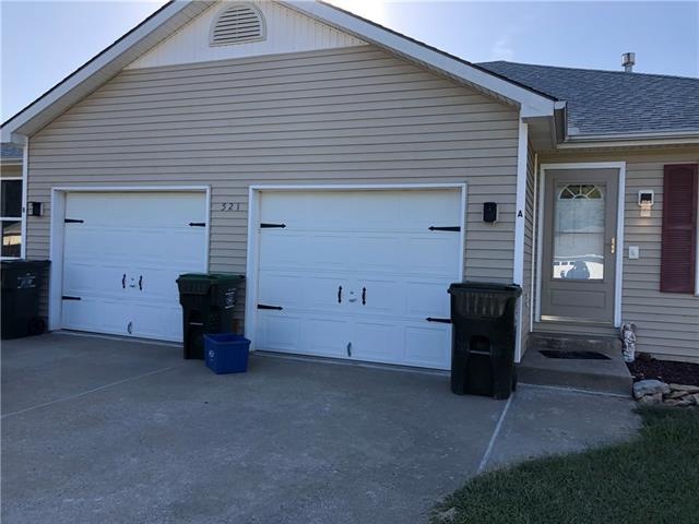 Detailing on garage available from seller
