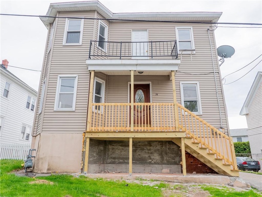 34 Meadow Ave, Cranston, RI 02920 - photo 1