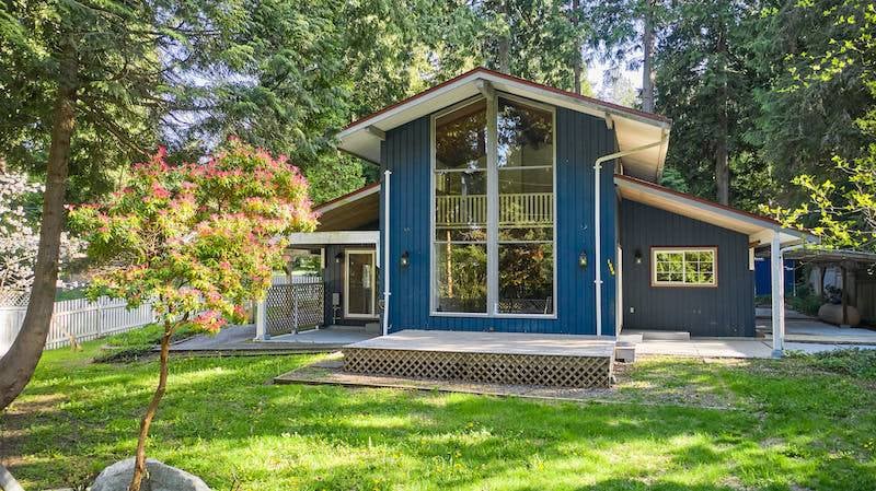 1933 Sanders Ct, Point Roberts, WA 98281 - photo 1