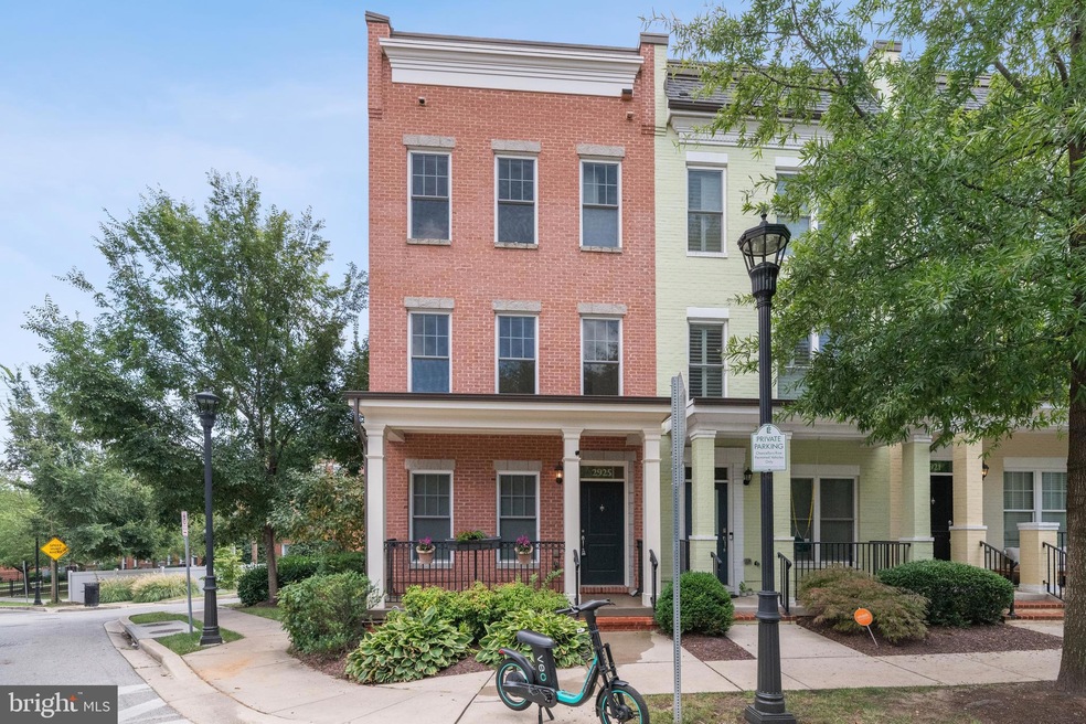 2925 Chancellors Way NE, Washington, DC 20017 - photo 1