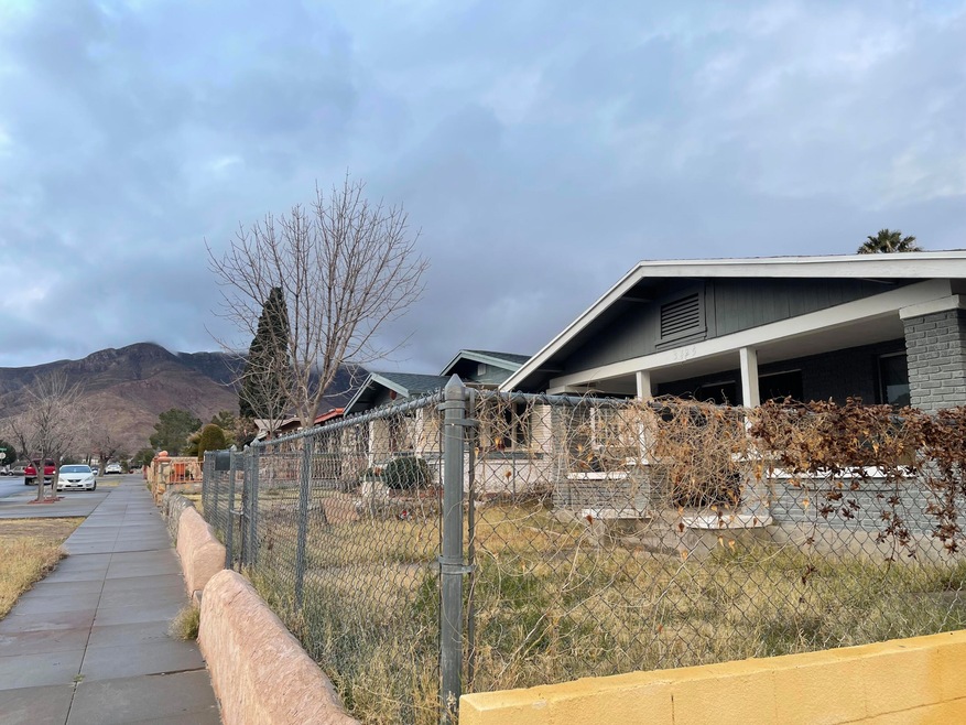 3425 Porter Ave, El Paso, TX 79930 - photo 1