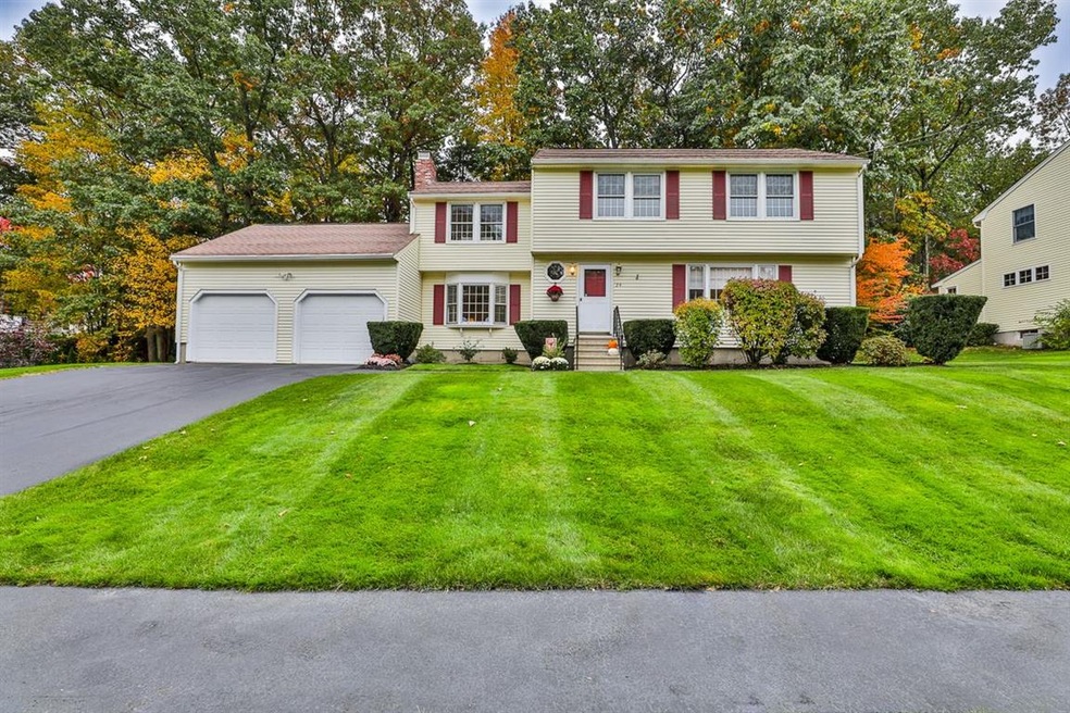 24 Macdonald Dr, Nashua, NH 03062 - photo 1