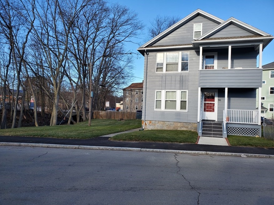 98 Beaver St unit 1, Worcester, MA 01603 - photo 1