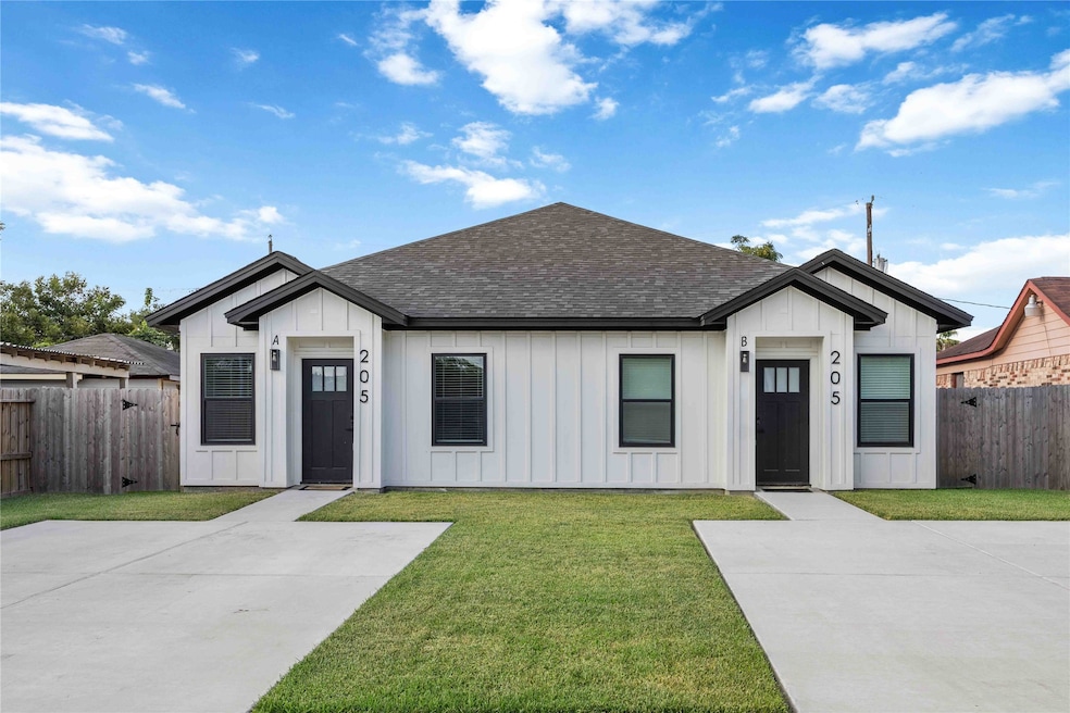 For Rent $2,000/month