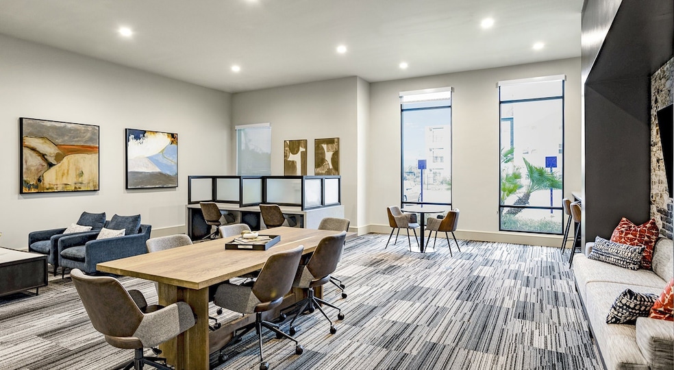 7100 Uvalde Rd unit 6206, Houston, TX 77049 - photo 1