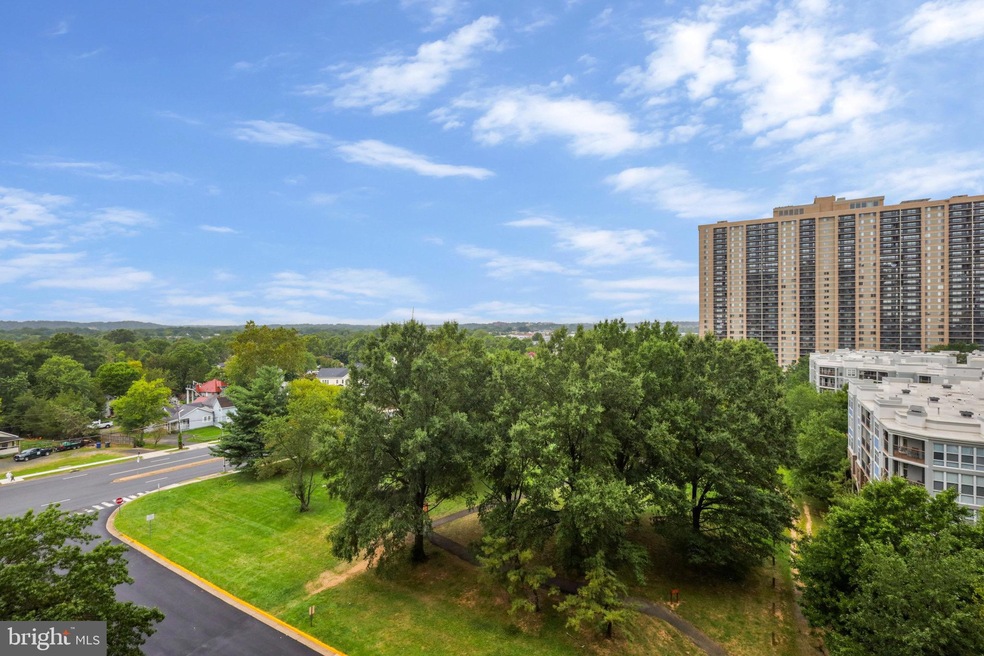 Skyline Square North and South unit 511N, Baileys Crossroads, VA 22041 - photo 1