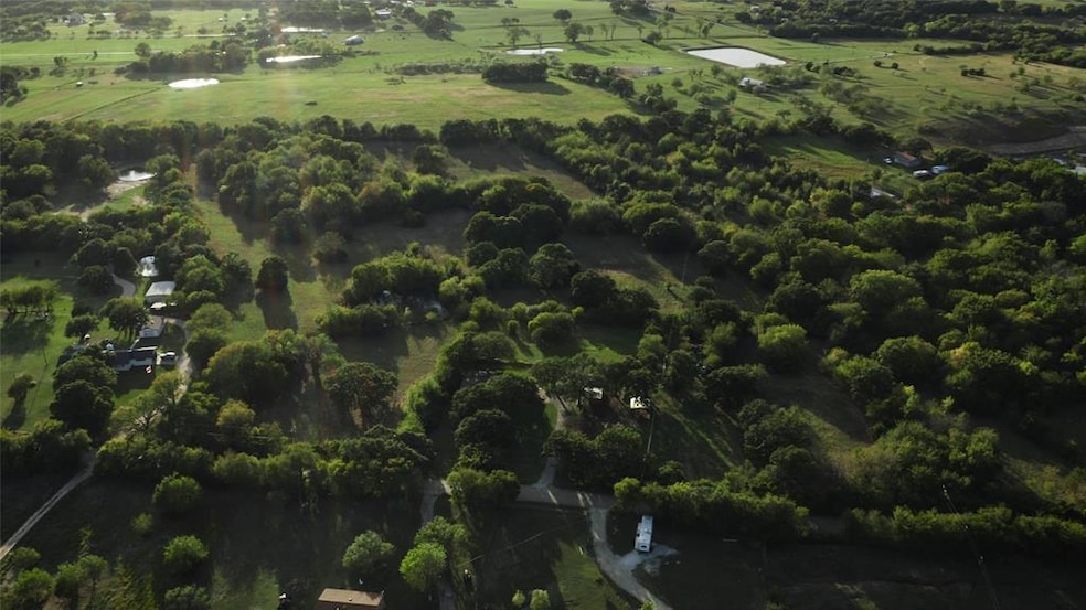 2301 N County Road 810, Alvarado, TX 76009 - photo 1