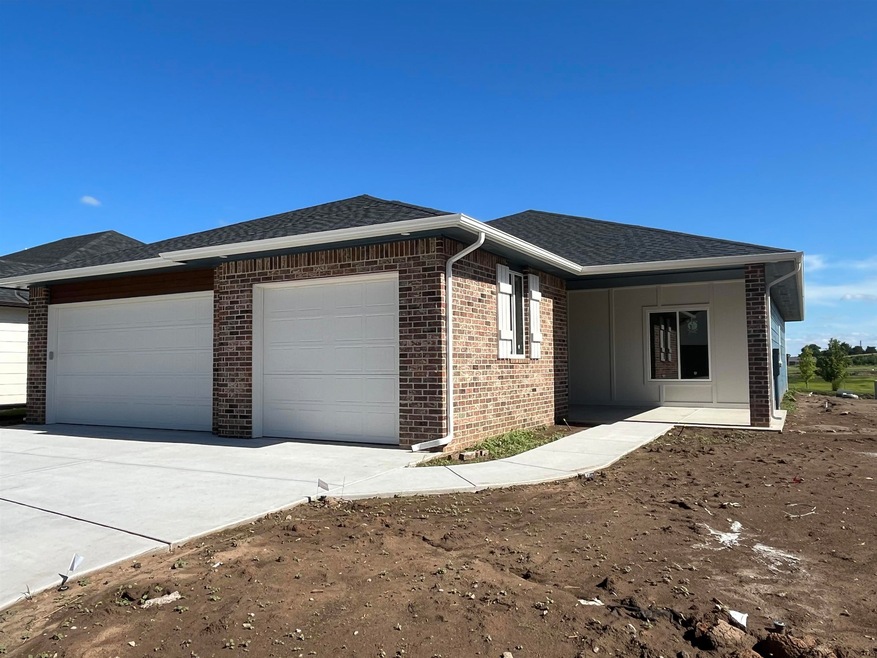 1742 N Forestview Ct, Wichita, KS 67235 - photo 1