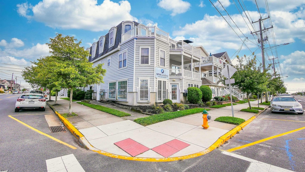 Sold $942,000 • Co-Listing Agent