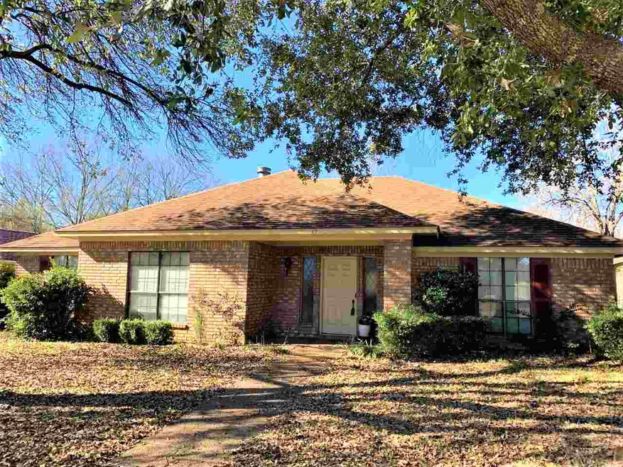 47 Fernwood Dr, Texarkana, TX 75503 - photo 1