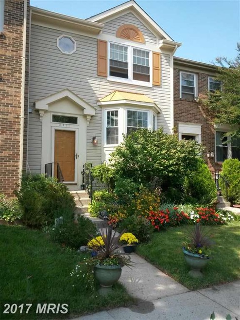 3711 Mazewood Ln, Fairfax, VA 22033 - photo 1