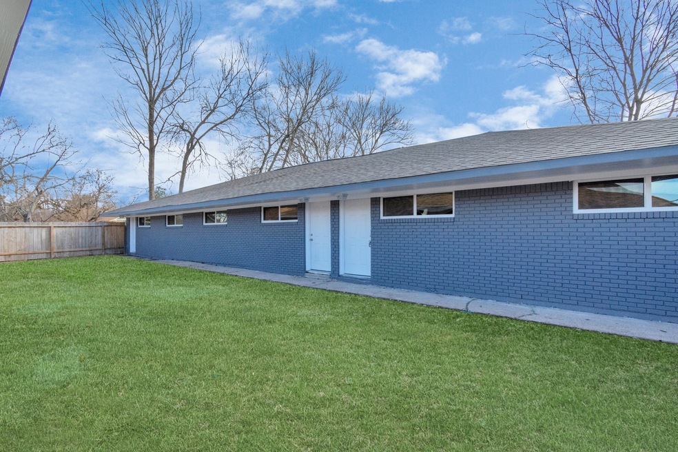 3655 Seabrook St unit 5, Houston, TX 77021 - photo 1