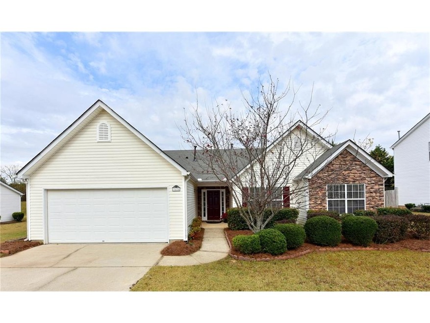 CONVENIENT, CAREFREE & CASUAL RANCH HOME LIFESTYLE