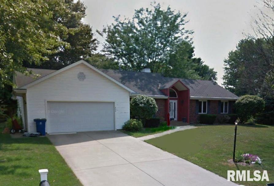 426 Longbow Dr, Peoria, IL 61604 - photo 1
